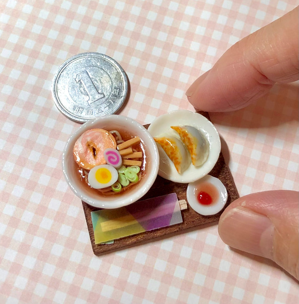 しょうゆラーメンと餃子（小）セットのミニチュア 3枚目の画像