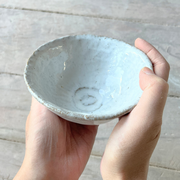 白萩釉茶碗 003　抹茶茶碗　手捻り　陶器 1枚目の画像