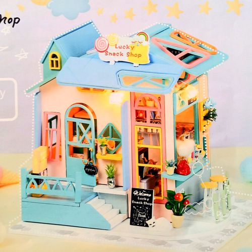 割引致しました》『カラフルなお菓子やさん』ミニチュアドール 割引致しました》『カラフルなお菓子やさん』ミニチュアドール