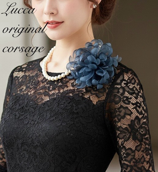 シルク100%オートクチュールコサージュ＊大13cm全２色･華やかふんわり♡ﾊﾟｰﾃｨｰ・ﾌｫｰﾏﾙ