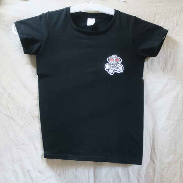 刺繍Tシャツ 遮光器土偶 レディス M 009 1枚目の画像