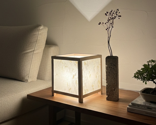 SHIKAKU 行燈（手漉き和紙仕様)/SHIKAKU ANDON(tesukiwashi) スタンド