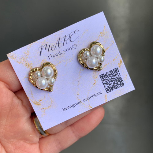 ゴールドハートパールピアス／イヤリング レジンピアス／イヤリング  