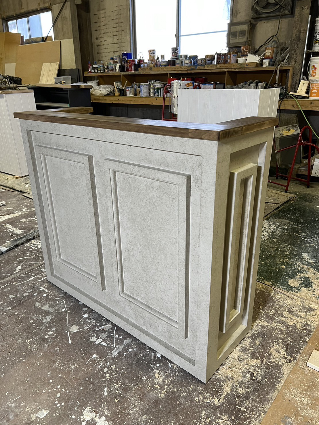 幅130✖︎高さ105✖︎奥行き40センチ 石っぽいカウンター　レジカウンター