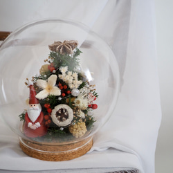 ガラスの中のクリスマスツリー christmas glass dome 2枚目の画像