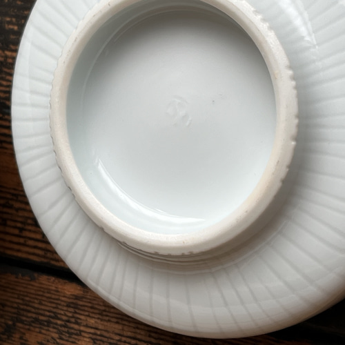 クラフトコンペ大賞受賞作家がつくる】手彫りだからこその風合いと