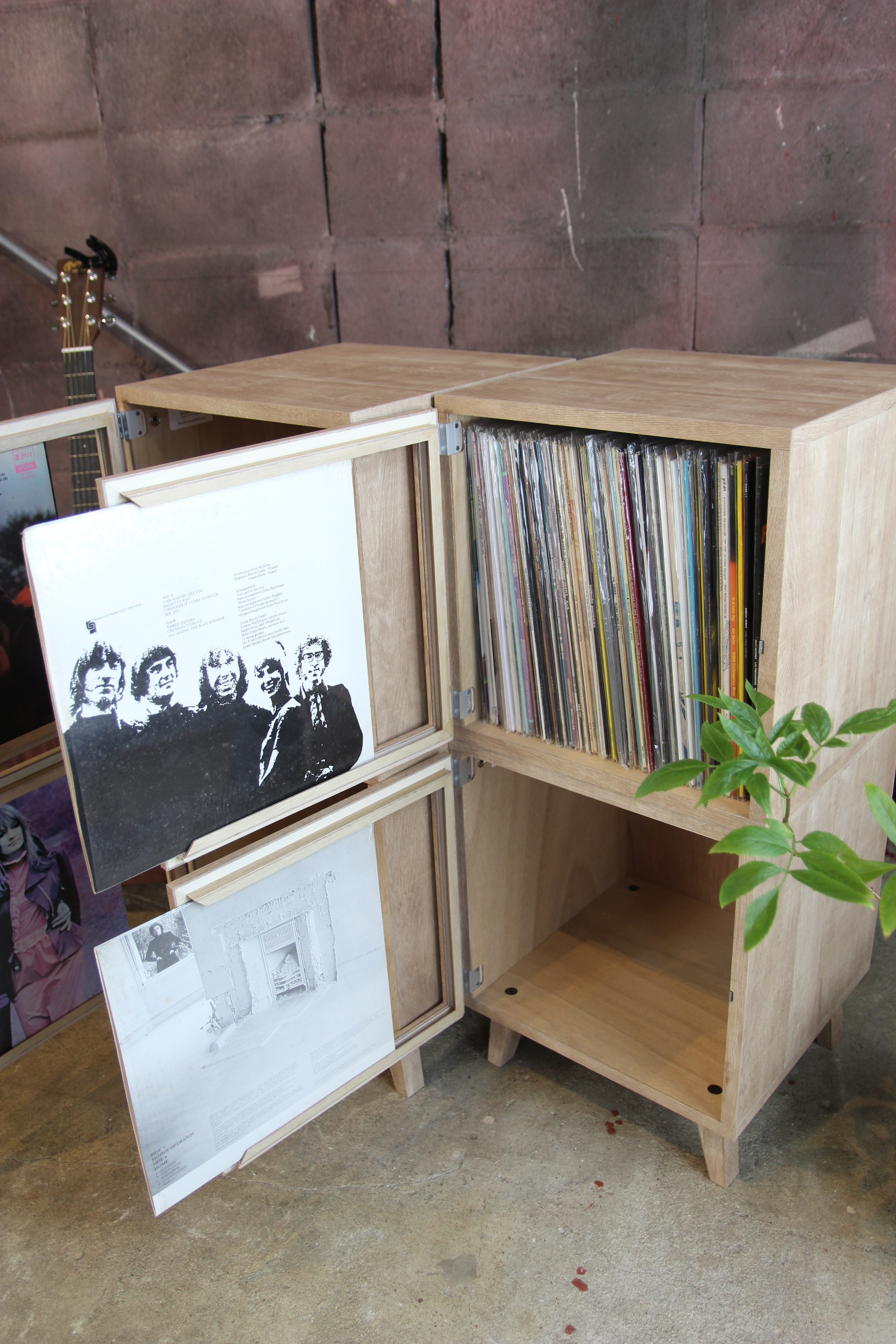 完売御礼！限定製品オークのLPフレーム & レコード収納／ボックス