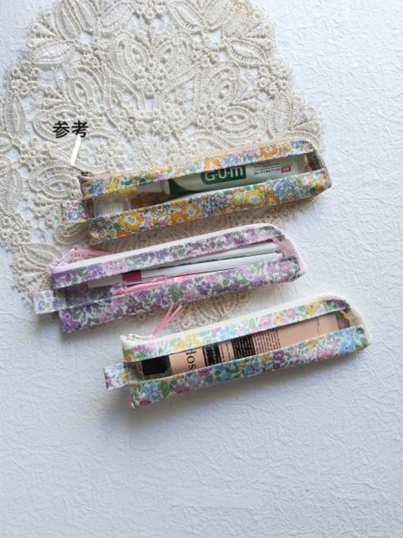 筆盒 細長牙刷盒 L 型拉鍊透明袋 Michelle Liberty 層壓板 ♡ 小花圖案 第7張的照片