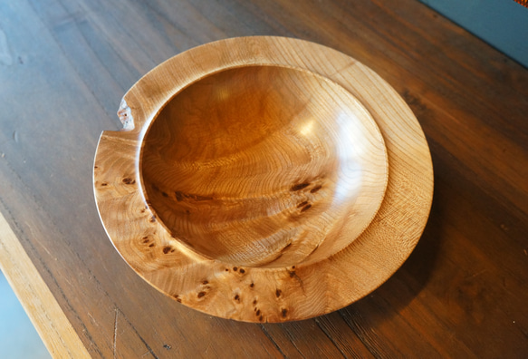 【木　皿　木製　食器　カレー皿】＃176　ニレ 1枚目の画像
