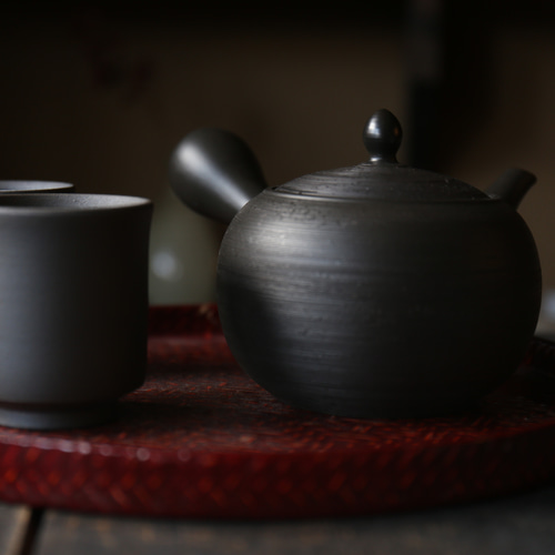 堀越窯　希少　急須 常風窯 黒窯変まん丸急須 セラメッシュ（陶製茶こし）tokokaze05
