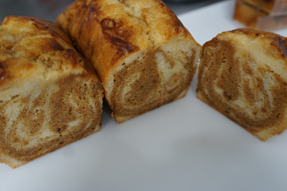 【Creema Craft Caravan長野コラボ企画作品】 発芽玄米味噌とキャラメルのパウンドケーキ 2枚目の画像