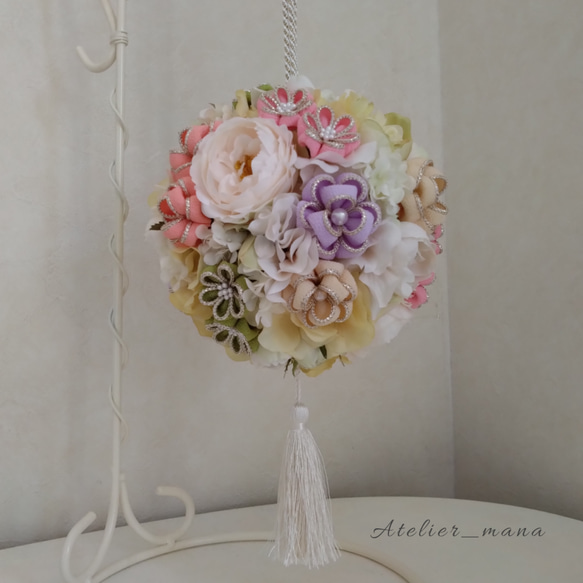 和装 アーティフィシャルフラワーとつまみ細工・甘めカラーの