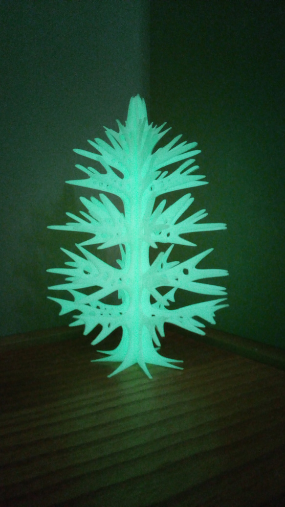 クリスマスツリー　夜光（蓄光） 5枚目の画像