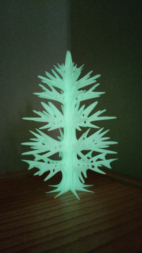 クリスマスツリー　夜光（蓄光） 2枚目の画像