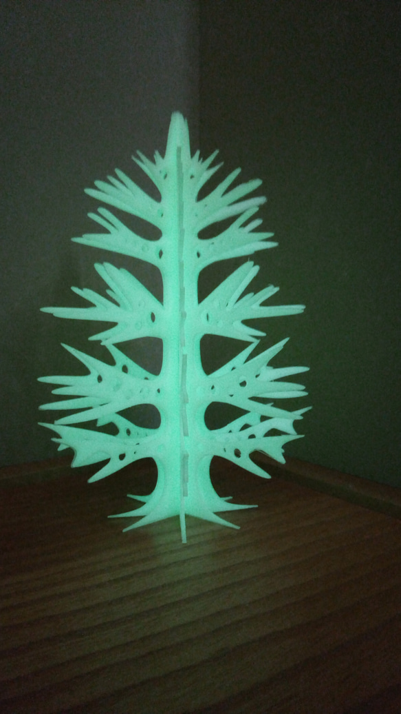 クリスマスツリー　夜光（蓄光） 3枚目の画像