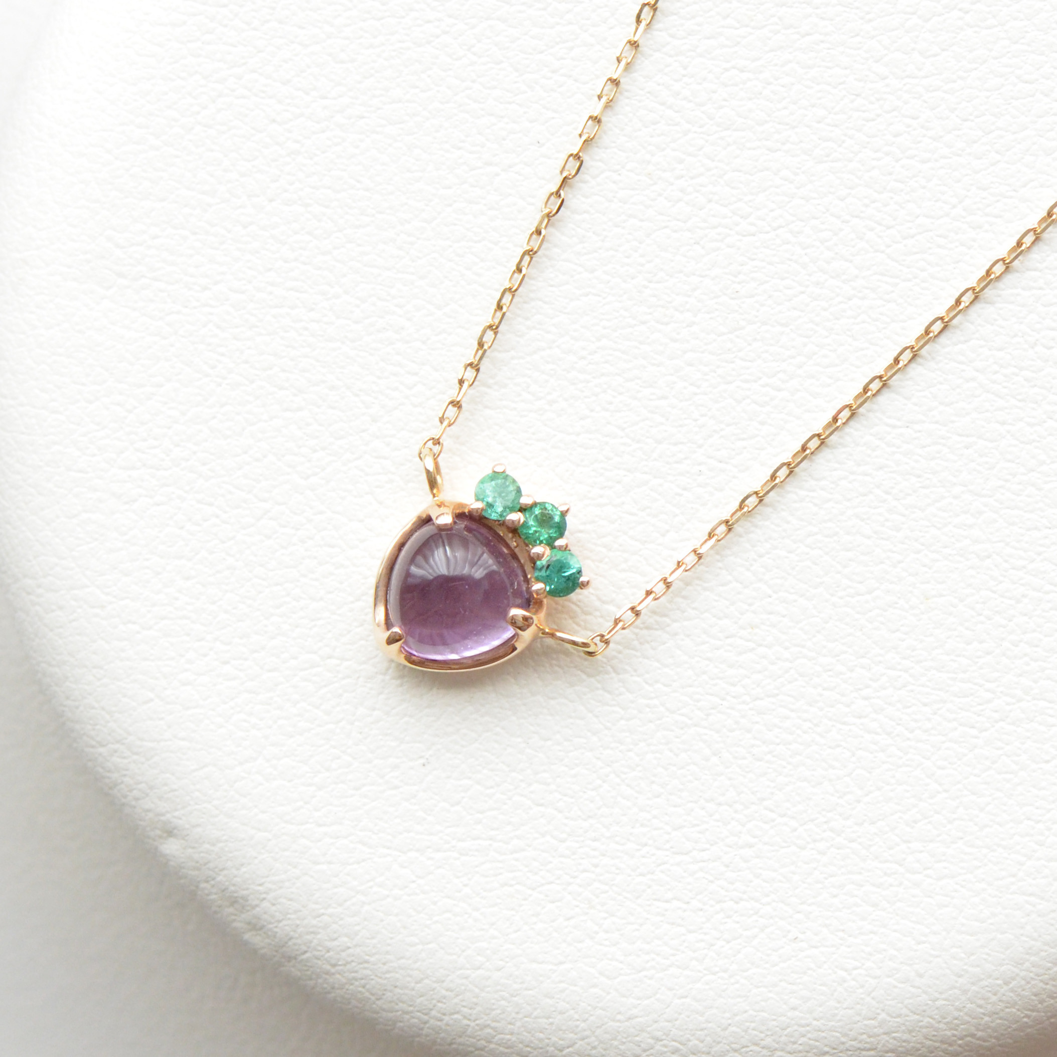 イチゴのネックレス｜アメシスト・エメラルド｜K10YG｜ichigo-Nec-005EME,AM