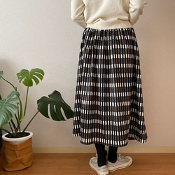 春　スッキリとしたギャザースカート　北欧　カラーデニム　洗える　ロング　 8枚目の画像