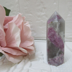 大地のエネルギーを宿す/マダガスカル産水晶ポイント/パワー 天然石