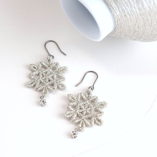 ピアス イヤリング アクセサリー 大人っぽい おしゃれ  レース ビーズ 刺繍 042be1f45b98385ffcc6acea34d64d