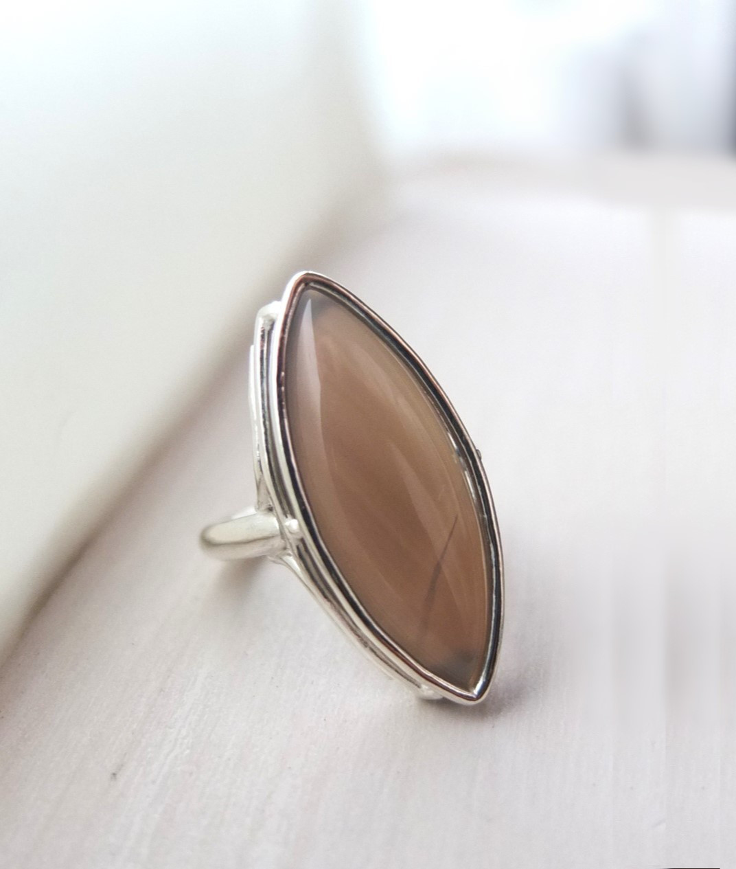 FRAMEWORK marquise ring グレーオニキス