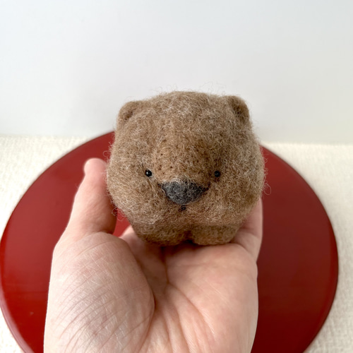 受注生産】ぽってりウォンバットさん 羊毛フェルト イネムリ