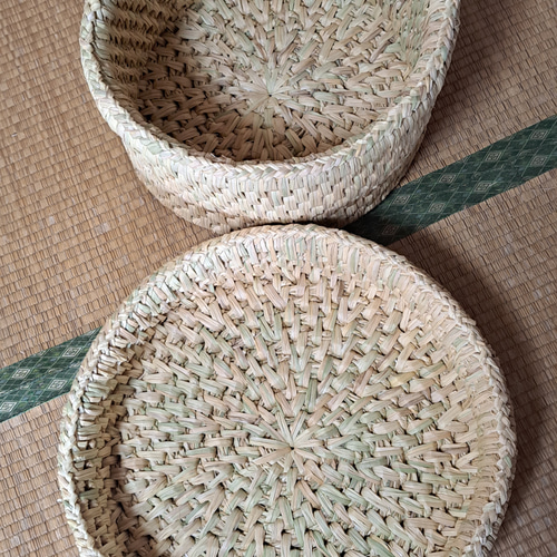 藁いずみ(稲わら製品)、飯櫃入れ、わら細工(価格はお櫃の大きさ 藁いずみ(稲わら製品)、飯櫃入れ、わら細工(価格はお櫃の大きさ