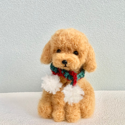 【受注制作】羊毛フェルトの大きなおすわりトイプードル　犬のぬいぐるみ 2枚目の画像