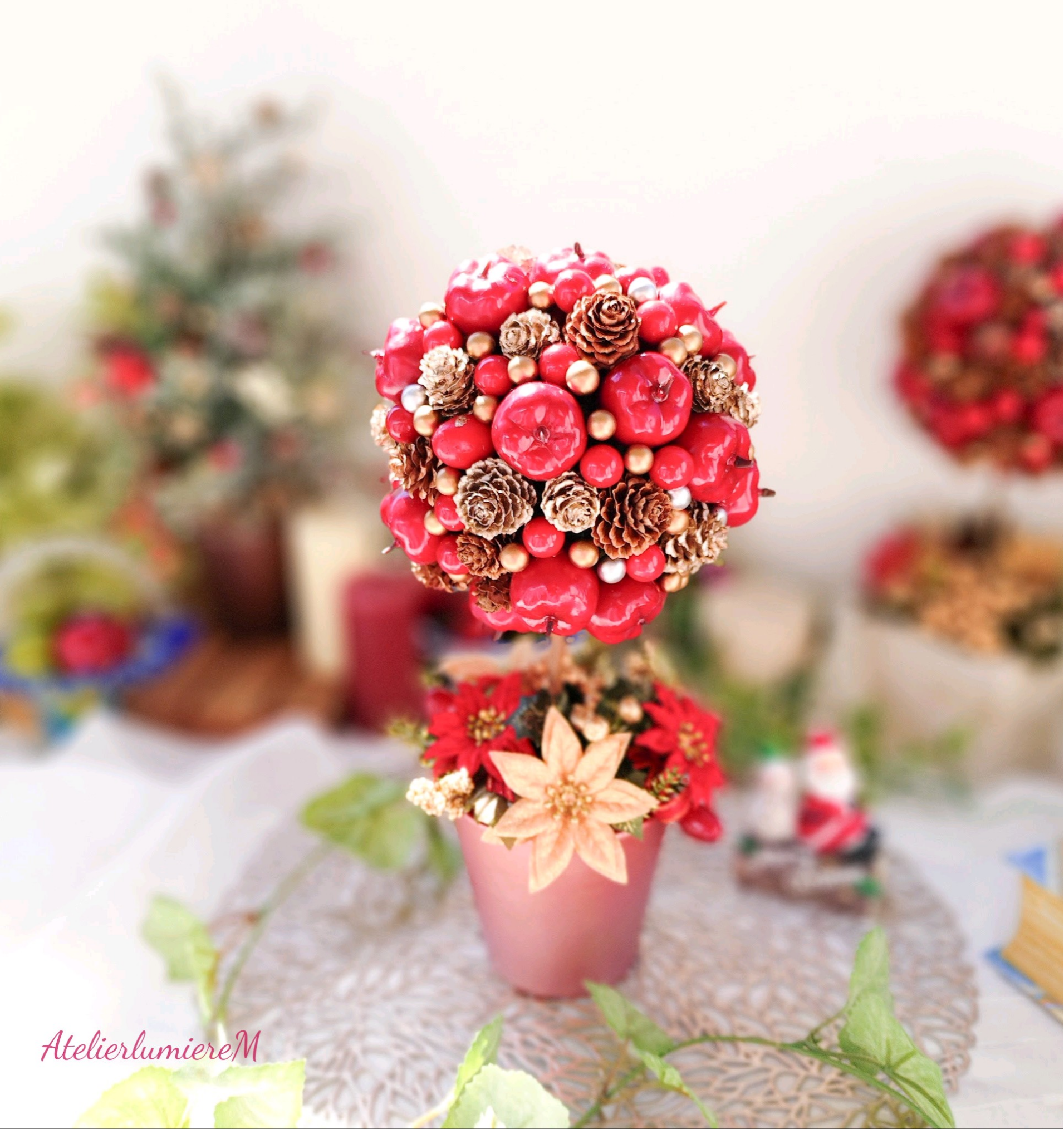 大人可愛いクリスマストピアリー♡ 大人クリスマス2025♡一点物クリスマス2025♡明るくて可愛い♡クリスマスインテリア