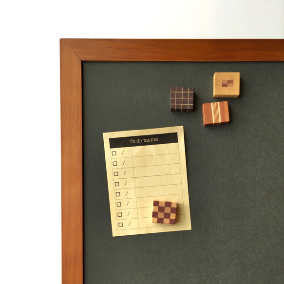 磁石の見えない✽寄せ木のマグネット   4個セット⑧　craft magnet  #29 - #32 3枚目の画像