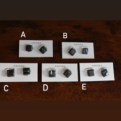 〜 Ebony Mosaic Studs 〜　ブラック　スタッドピアス　【イヤリング変更可】 2枚目の画像