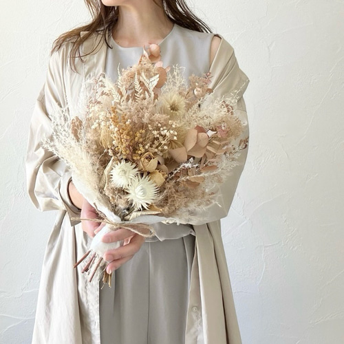 秋冬ベージュ〈花材おまかせドライフラワーブーケ〉ウェディング 秋冬ベージュ〈花材おまかせドライフラワーブーケ〉ウェディング