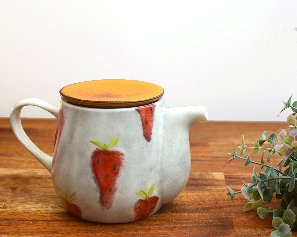 いちご×グレ－ポット（茶こし付き）