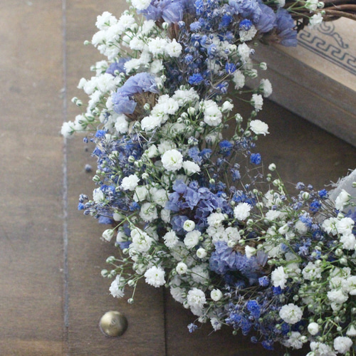 かすみそうとブルースターチスのハーフリース ドライフラワー petit