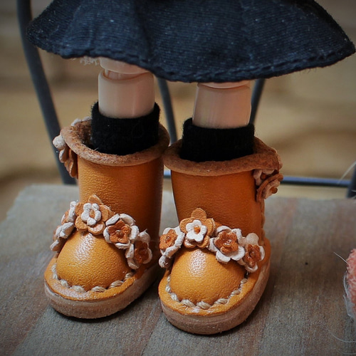 ☆オビツ11 靴 お花畑ブーツ お花 キャメル ☆ ミディブライス