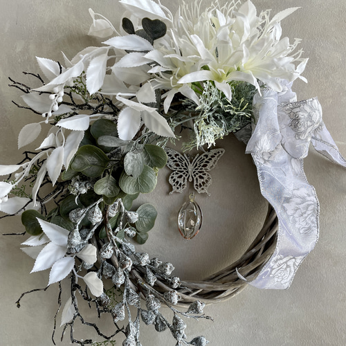 ホワイトクリスマスのリース シルバー グレイッシュ アーティ