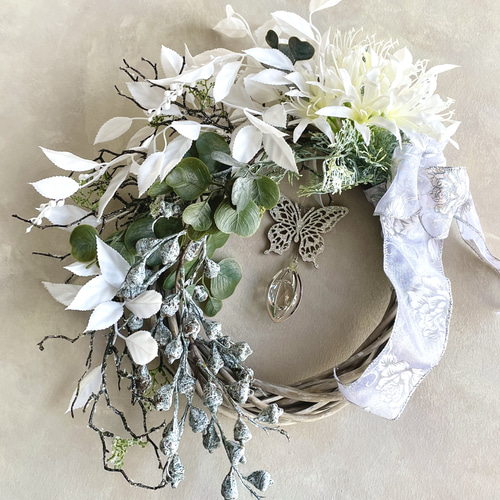 ホワイトクリスマスのリース シルバー グレイッシュ アーティ