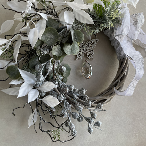ホワイトクリスマスのリース シルバー グレイッシュ アーティ
