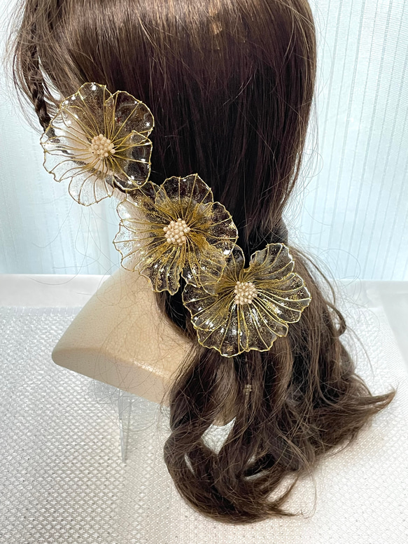 アメリカンフラワー ウェディングヘアアクセサリー 華 ～ゴールドラメ 