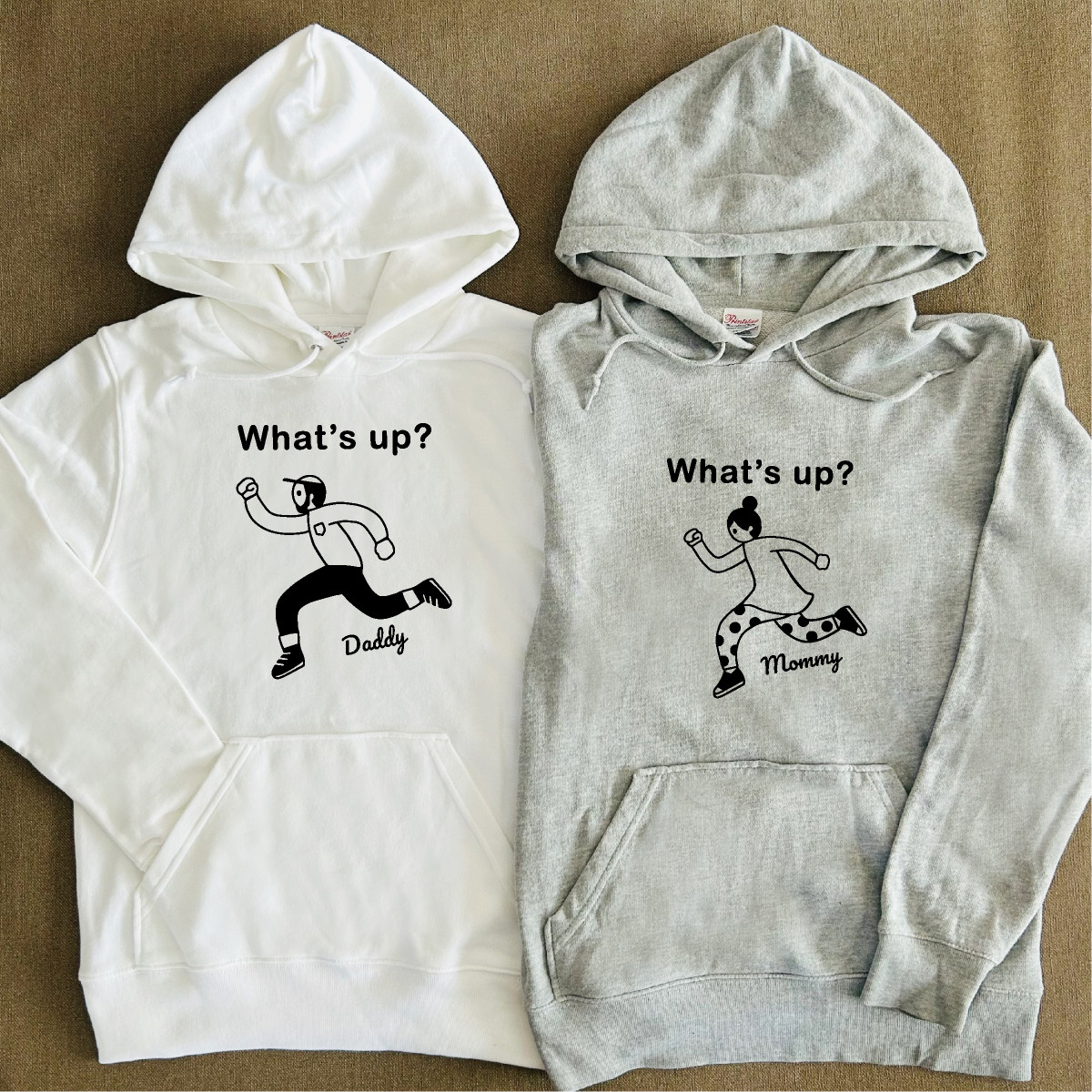 選べる家族柄２枚セット【名前可】What's up? パーカー　ファミリーデザイン