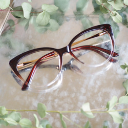 フォックス型｜ブラウングラデーション フレーム｜老眼鏡、だてメガネ、近視用・乱視用・サングラスとして作成OK 1枚目の画像