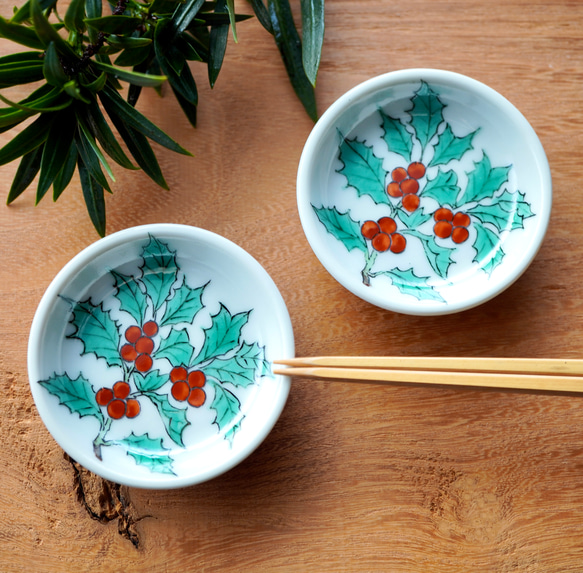 再販】西洋ヒイラギ豆豆皿 約5.5cm 薬味皿・豆皿 ittou 通販 16848293