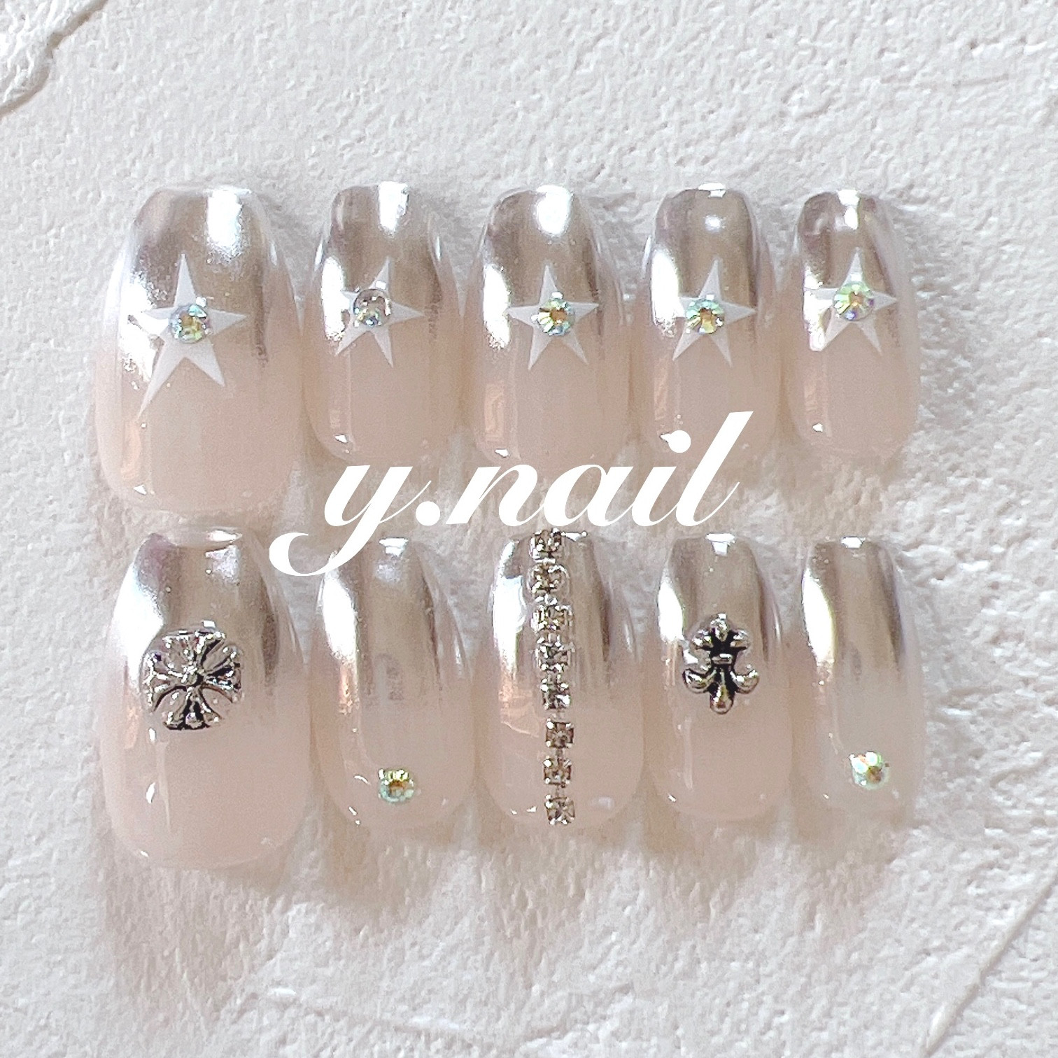 y2kネイル/スターネイル/ｼﾙﾊﾞｰﾈｲﾙ/ﾐﾗｰｸﾞﾗﾃﾞ/ﾐﾗｰｸﾞﾗﾃﾞｰｼｮﾝ/韓国ネイル  