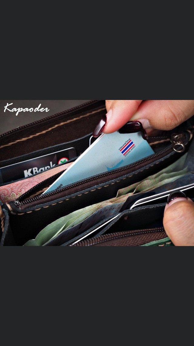 ウォレットショルダー スマホケース 本革 牛革 お財布　ポシェット　旅行　レザー　かわいい