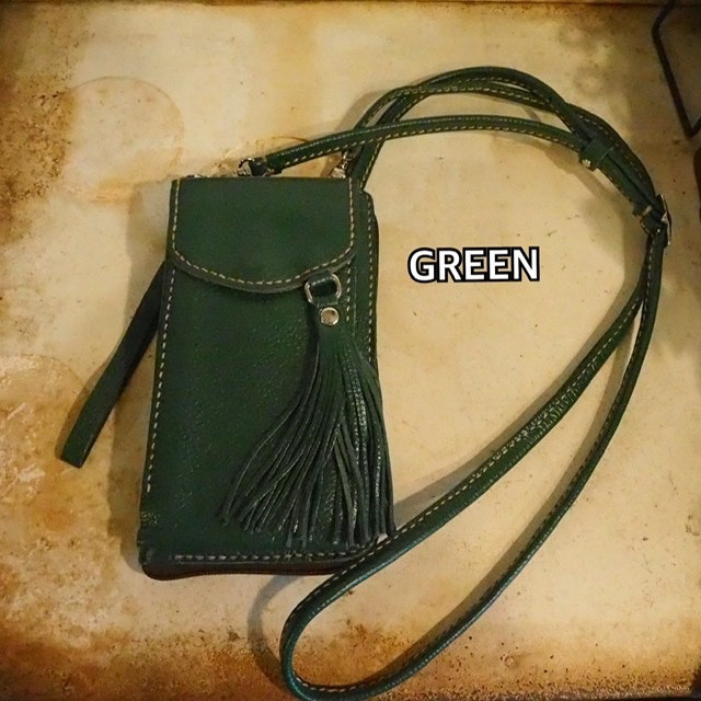 ウォレットショルダー スマホケース 本革 牛革 お財布　ポシェット　旅行　レザー　かわいい