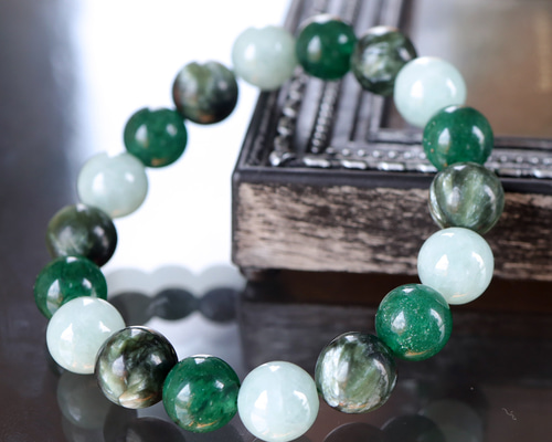 ◇ゆりんこ◇日月星天珠とビルマ翡翠のパワーストーン ◇ゆりんこ◇日月星天珠とビルマ翡翠のパワーストーン ◇ゆ