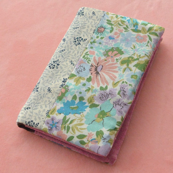 リバティ　ライトブルー＆ピンク花柄と小花柄の名刺・カードケース 2枚目の画像