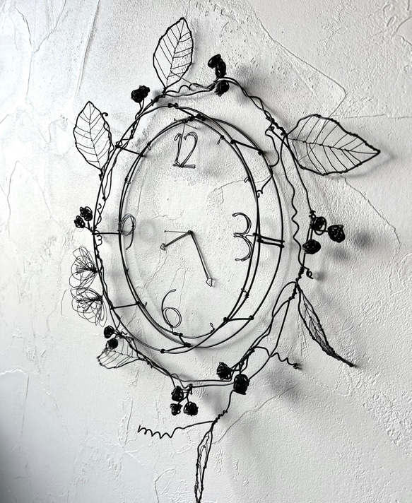3way 壁掛け時計のワイヤーアート　リース　ワイヤークラフト 2枚目の画像