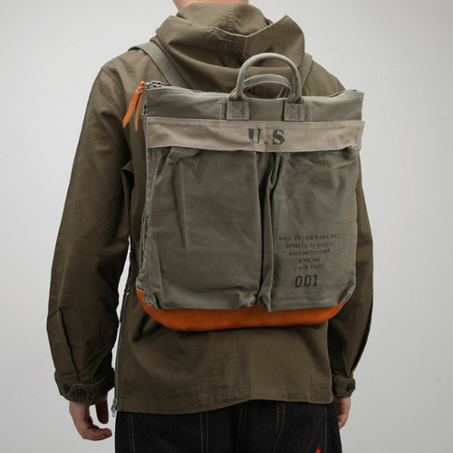 アメリカンバイクのバッグランドセル水洗いします古い帆布のバッグ屋外