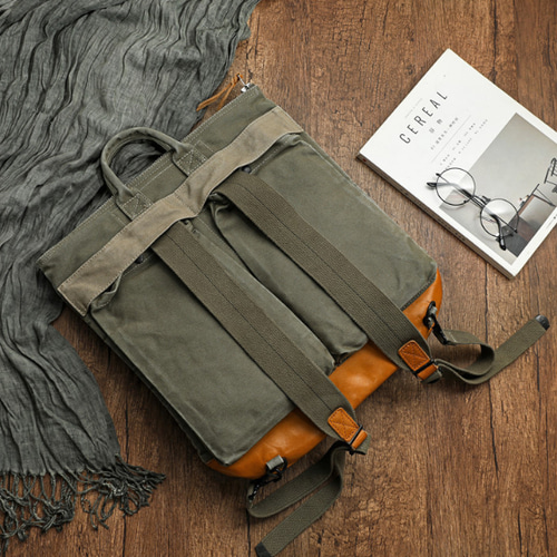 アメリカンバイクのバッグランドセル水洗いします古い帆布のバッグ屋外