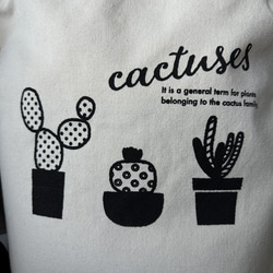 【BISOUオリジナルデザイン】A4対応 オリジナルキャンバストートバッグ（Cactus）／通学通勤バッグ 2枚目の画像